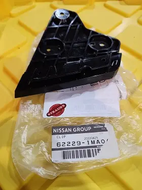 62229-1ma0a Infiniti 2011-2014 Retainer Left Rear Bumper Part# 622291ma0a Oem New