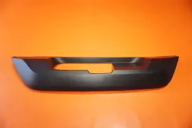 I9c3-17f4s4-b Jaguar E-pace Rear Valance Towing Diffuser 2017 2018 Oem