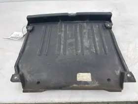 2066905803 Mercedes-benz 2022-2025 W206 C300 Rear Floor Pan Splash Shield Oem