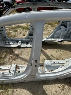 A2476307402 Mercedes-benz 2020 - 2023 Glb250 Left Center B Pillar Body Part Frame Cut