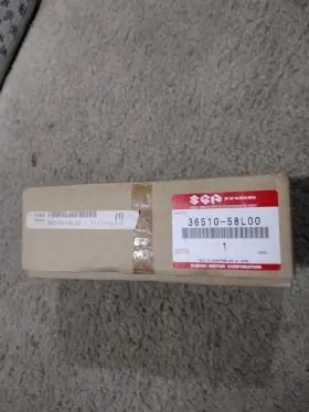 36510-58l00 Suzuki Genuine Side Marker Lamp