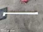 Right Wht Rocker Panel Moulding Oem 2014 Chevrolet Captiva 19152924 Used. Price: $100.00.